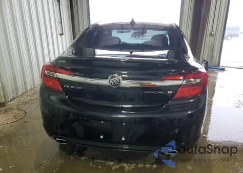 2016 Buick Regal Premium z USA, uszkodzony, nr VIN 2G4GS5GX0G9125245